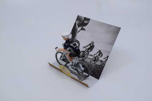 Pinarello-Q36.5 Pro Cycling Team